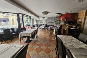 Local commercial à vendre de 120 m² à Conflans-Sainte-Honorine