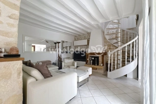 Maison à vendre 8 pièces de 130 m² à Andrésy