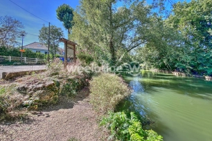 Maison vendu 7 pièces de 248 m² à Créteil