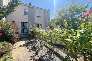 Maison à vendre 6 pièces de 93,47 m² à Maurecourt