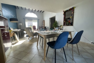 Maison à vendre 6 pièces de 120 m² à Jouy-le-Moutier