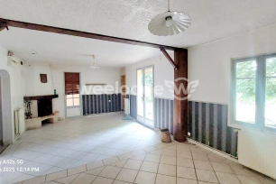 Maison à vendre 2 pièces de 68 m² à Chevry-en-Sereine