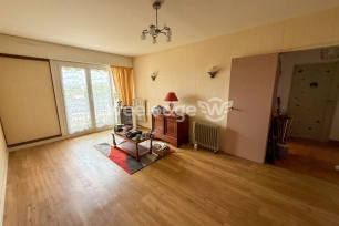 Appartement à louer 5 pièces de 97,1 m² à Angoulême