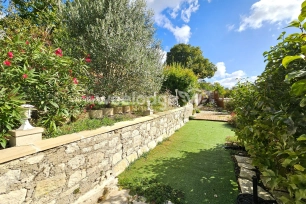 Maison à vendre 7 pièces de 132 m² à Conflans-Sainte-Honorine