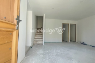Appartement à vendre 5 pièces de 149 m² à Saint-Christol