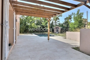 Maison à vendre 7 pièces de 174 m² à Saint-Chamas