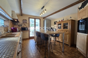 Maison à vendre 5 pièces de 106 m² à Bailleau-le-Pin