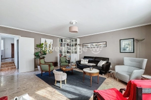 Maison à vendre 8 pièces de 143 m² à Maurecourt