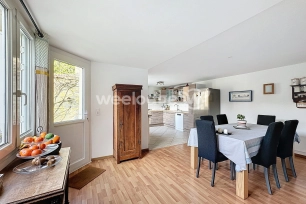 Maison à vendre 8 pièces de 143 m² à Maurecourt