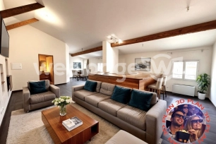 Maison à vendre 5 pièces de 170 m² à Saint-Chamas