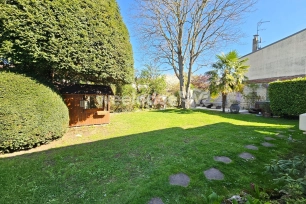 Maison à vendre 7 pièces de 130 m² à Conflans-Sainte-Honorine