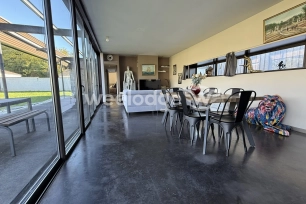 Maison à vendre 4 pièces de 101 m² à Angoulême