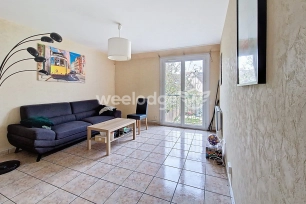 Maison à vendre 4 pièces de 81,5 m² à Jouy-le-Moutier