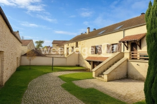 Maison à vendre 6 pièces de 162,88 m² à Condécourt