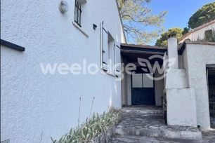 Maison à vendre 4 pièces de 134 m² à Jouques