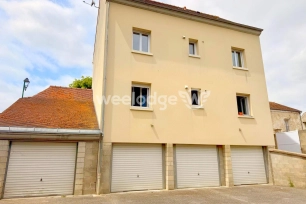 Immeuble à vendre à Condécourt