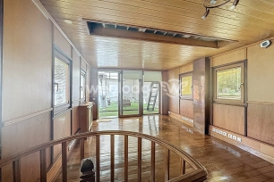 Local commercial à vendre de 200 m² à Sèvres