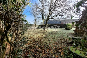 Maison à vendre 8 pièces de 162 m² à Maroilles