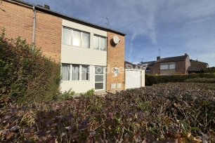 Maison à vendre 4 pièces de 93 m² à Jeumont