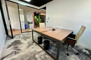 Local commercial à louer 1 pièces de 15 m² à Cergy