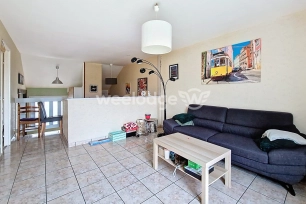 Maison à vendre 4 pièces de 81,5 m² à Jouy-le-Moutier