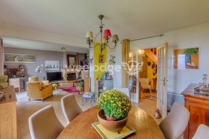 Maison à vendre 5 pièces de 138 m² à Chanteloup-les-Vignes