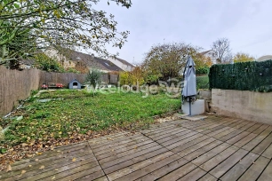 Maison à vendre 4 pièces de 81,5 m² à Jouy-le-Moutier