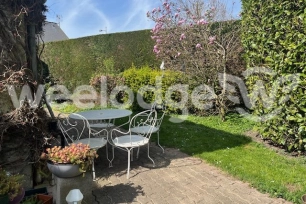 Maison à vendre 6 pièces de 163 m² à Lyons-la-Forêt