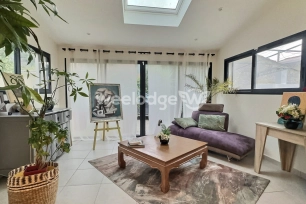 Maison à vendre 5 pièces de 156 m² à Saint-Chamas