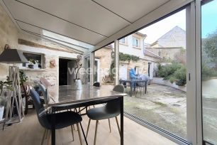 Maison à vendre 8 pièces de 190 m² à Jouy-le-Moutier