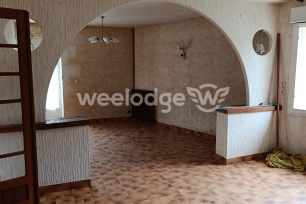 Maison à vendre 6 pièces de 257,6 m² à La Pérouille