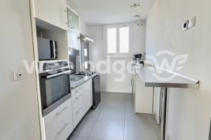 Appartement à vendre 3 pièces de 56 m² à Istres