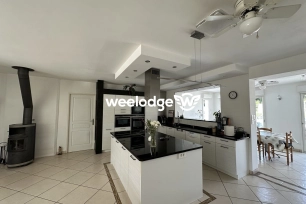 Maison à vendre 7 pièces de 184,22 m² à Colomiers