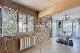 Maison à vendre 5 pièces de 113 m² à Chanteloup-les-Vignes