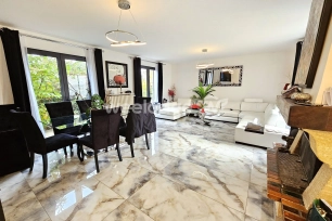 Maison à vendre 8 pièces de 156 m² à Conflans-Sainte-Honorine