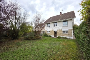 Maison à vendre 7 pièces de 142 m² à Conflans-Sainte-Honorine