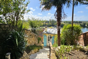 Maison à vendre 7 pièces de 132 m² à Conflans-Sainte-Honorine