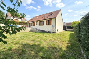 Maison à vendre 7 pièces de 149 m² à Chanteloup-les-Vignes