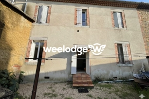 Immeuble à vendre à Meyrannes