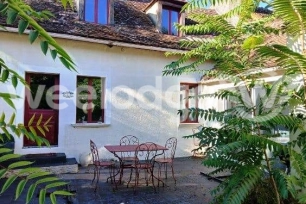 Maison à vendre 5 pièces de 114 m² à Ruffec