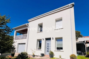 Maison à vendre 5 pièces de 136,5 m² à Moyenmoutier