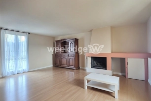 Maison à vendre 4 pièces de 100,52 m² à Trets