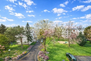 Appartement à vendre 5 pièces de 81 m² à Saint-Michel-sur-Orge