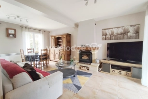 Maison à vendre 5 pièces de 104 m² à Les Mureaux