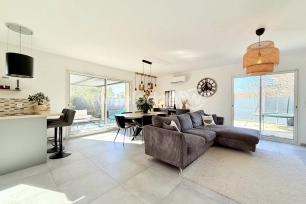 Maison à vendre 5 pièces de 88 m² à Tourrettes