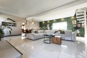 Maison à vendre 6 pièces de 190 m² à Feignies