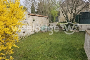 Maison à vendre 6 pièces de 136,58 m² à Éragny