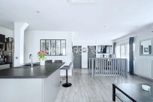 Maison à vendre 4 pièces de 88,03 m² à Saint-Ouen-l'Aumône