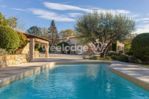 Maison à vendre 7 pièces de 154 m² à Fayence