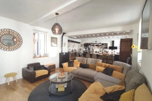 Maison à vendre 7 pièces de 171 m² à Moisson